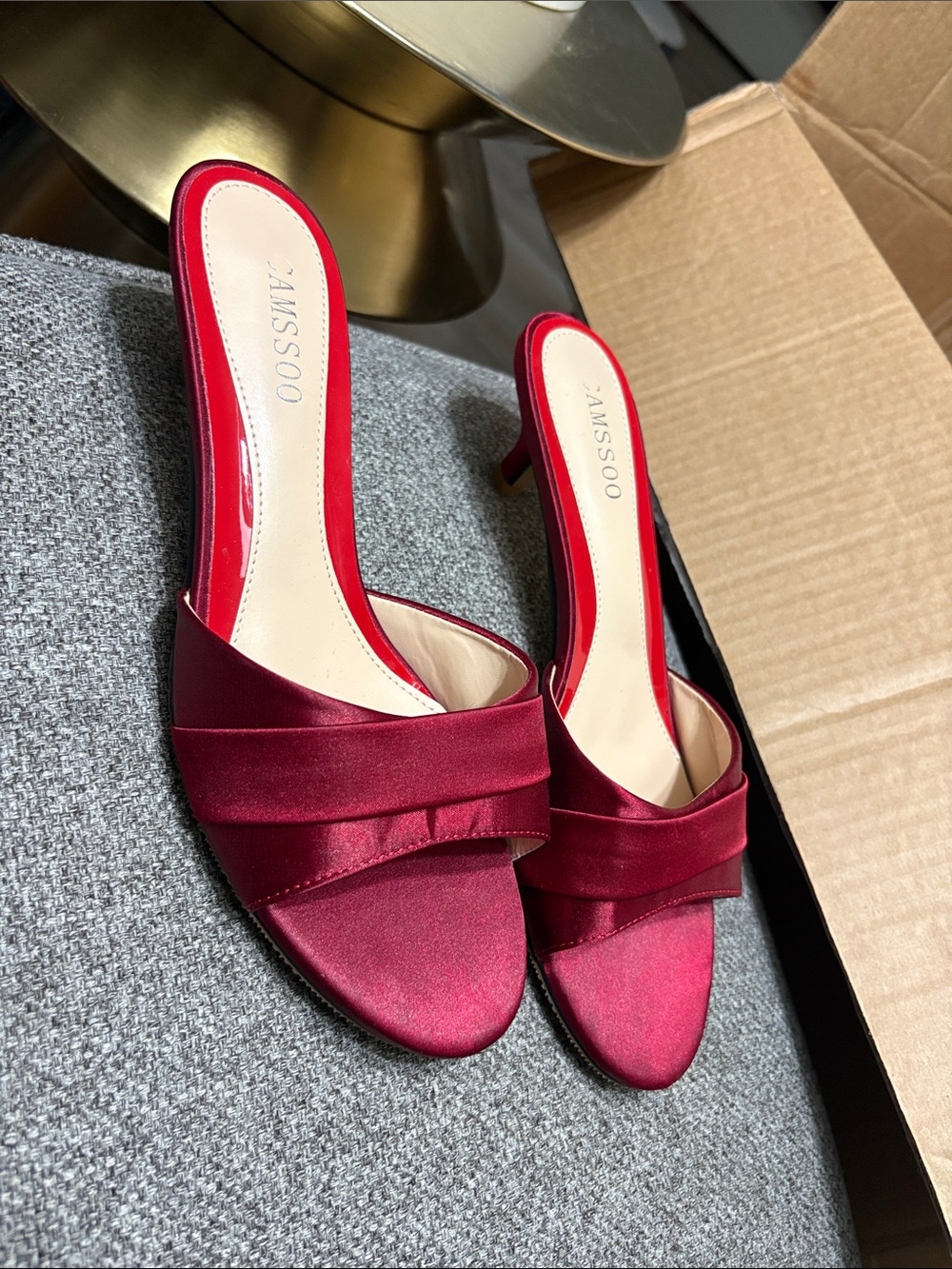 Camssoo new shoes small heel size 43 size 10